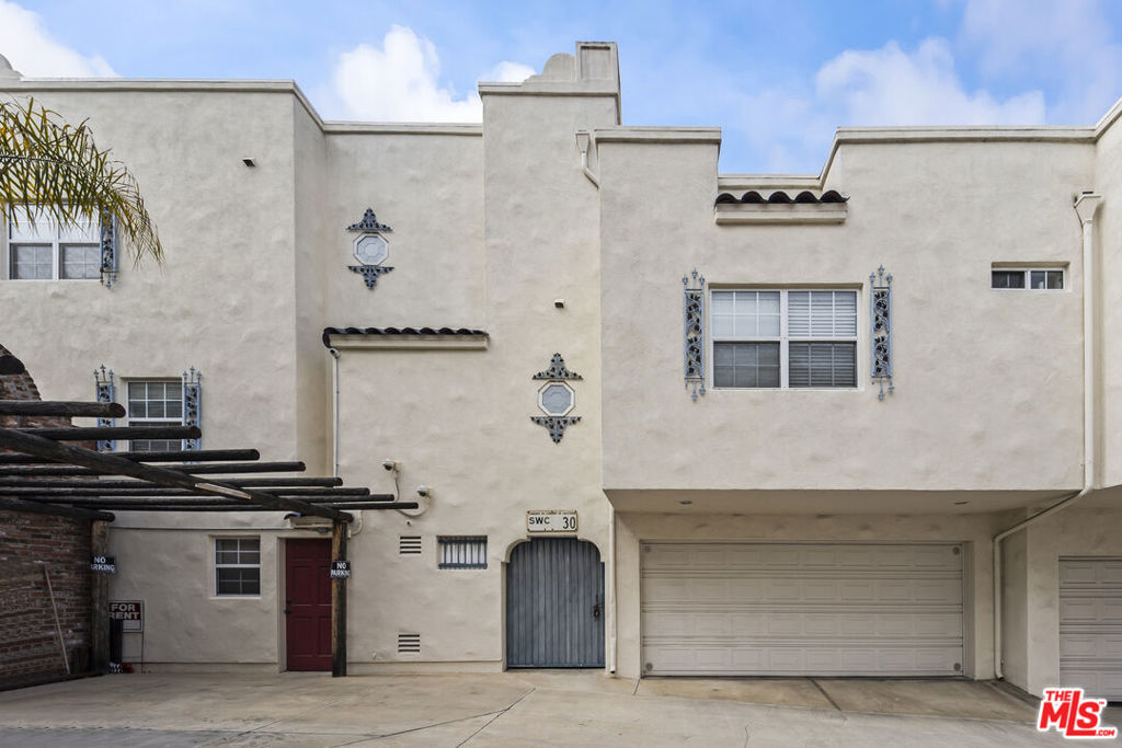 This beautiful 2 bedroom PLUS bonus room townhome has just undergone a large renovation and it's in a location that is tough to beat. This is about as close to living by the beach as you could get in El Segundo (1/4 mile walk). With this location, you'll get the expansive ocean views that come with it. Living here you'll also be walking distance to plenty of restaurants, bars, nightlife, cafes, weekly farmers markets, seasonal festivals, downtown shopping and easy access to LAX! The unit boasts marble and porcelain tile, AC, in-unit laundry and your own private 2 car garage. The layout includes a fully equipped gas range kitchen, dining area, living room with gas fireplace (perfect to warm up by on the cooler autumn and winter evenings) and sky lights. You'll also have access to your own private yard space and private rooftop deck with ocean/coastline views as well as panoramic city views (equipped with water and electric). Landlord will pay for water. Tenant pays for gas, electric and trash. Security deposit due at signing. No smoking allowed. Call if you have a pet to discuss. One of the highest residential view decks in El Segundo.