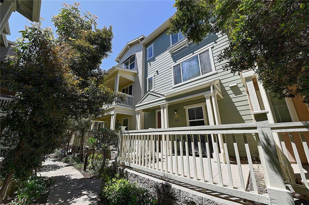 2303 Jefferson Street 1215