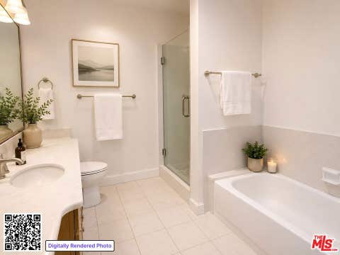 Tiny photo for 11656 Montana Avenue #302, Los Angeles, CA 90049 (MLS # 26851771)