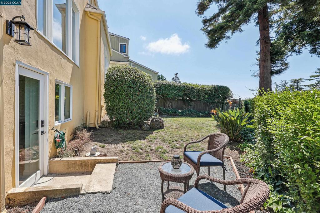 BERKELEY HILLS - Residential