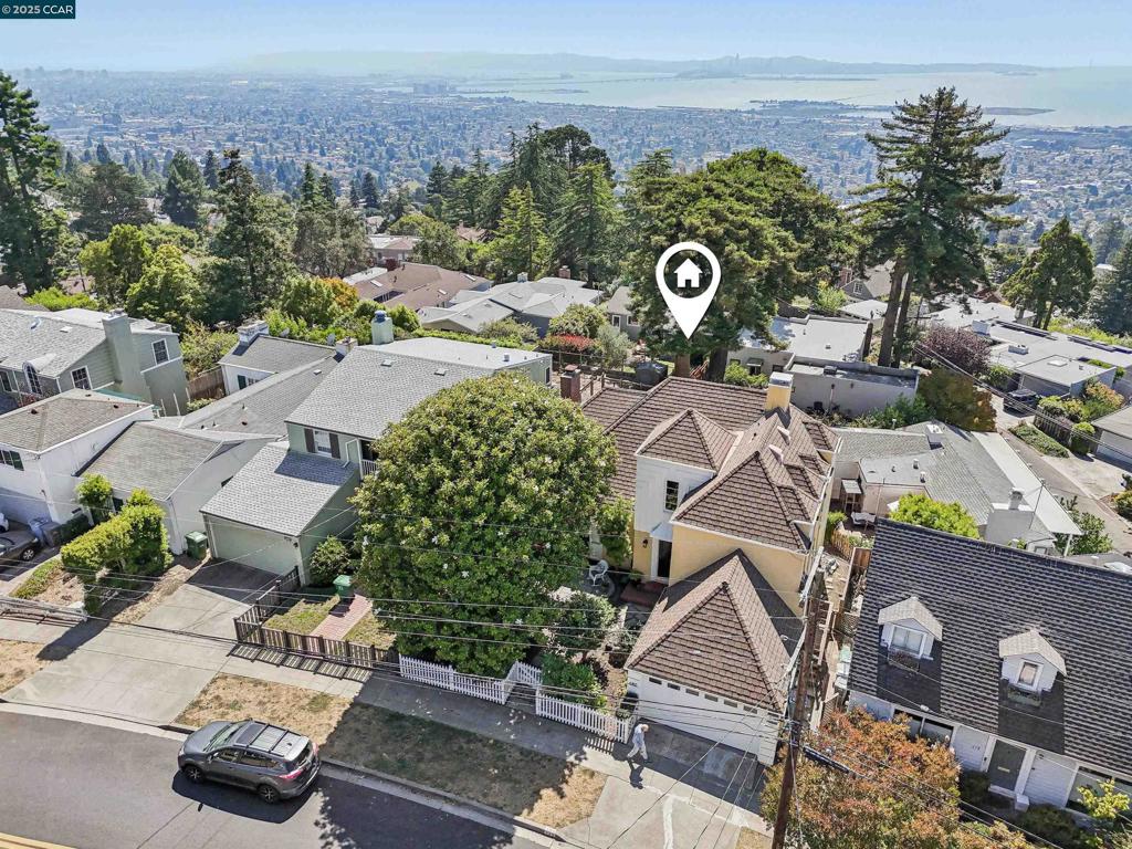 BERKELEY HILLS - Residential