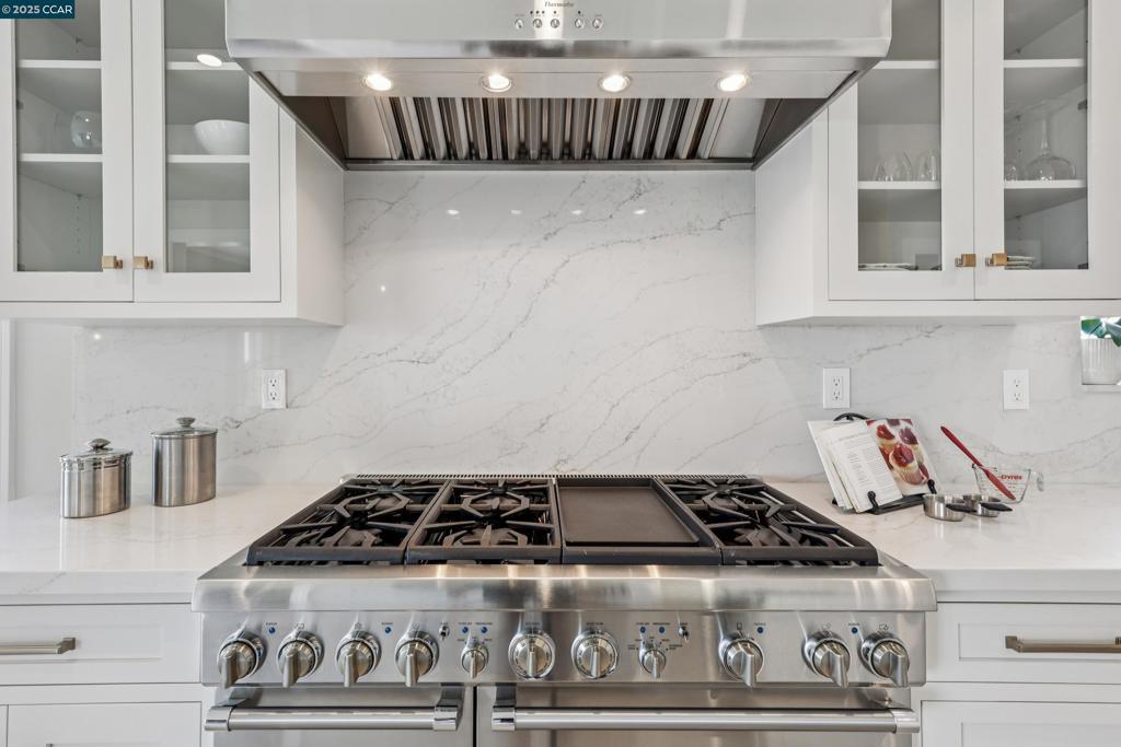 BERKELEY HILLS - Residential