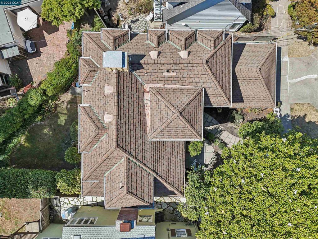 BERKELEY HILLS - Residential