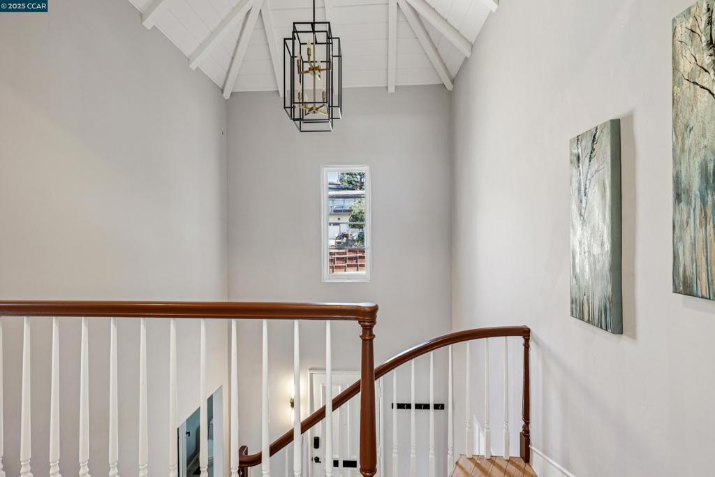 BERKELEY HILLS - Residential