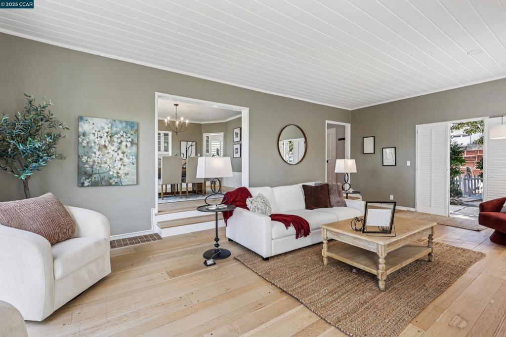 BERKELEY HILLS - Residential