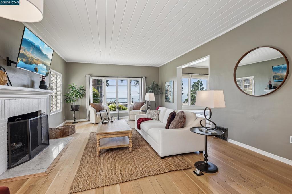 BERKELEY HILLS - Residential