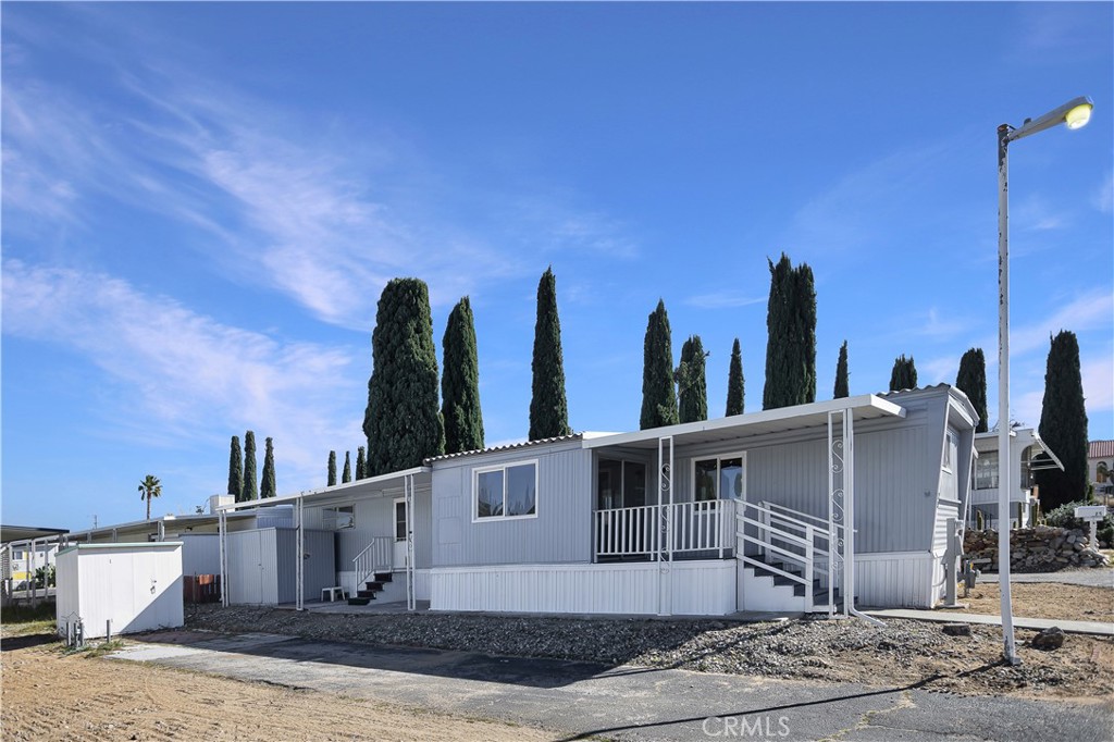 7425 Church Street 25