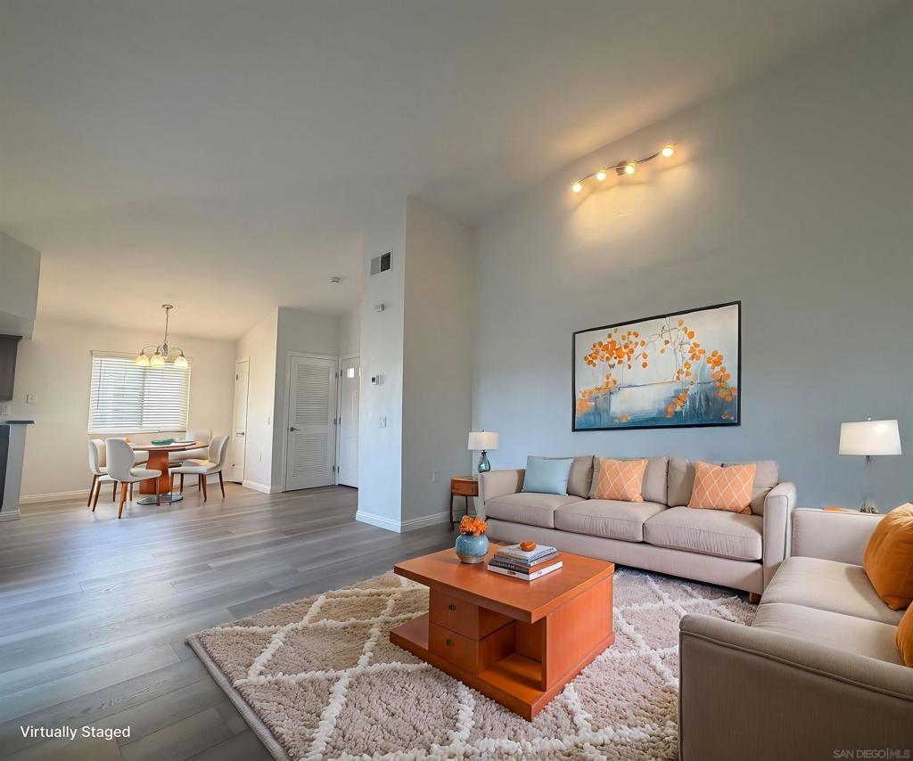 400 Sea Cliff Way