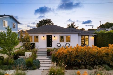 Photo of 3219 Gibson Place, Redondo Beach, CA 90278 (MLS # SB26083472)