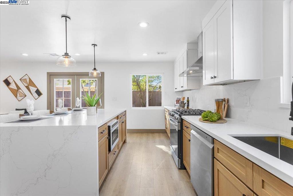 COLLEGE PARK - Residential