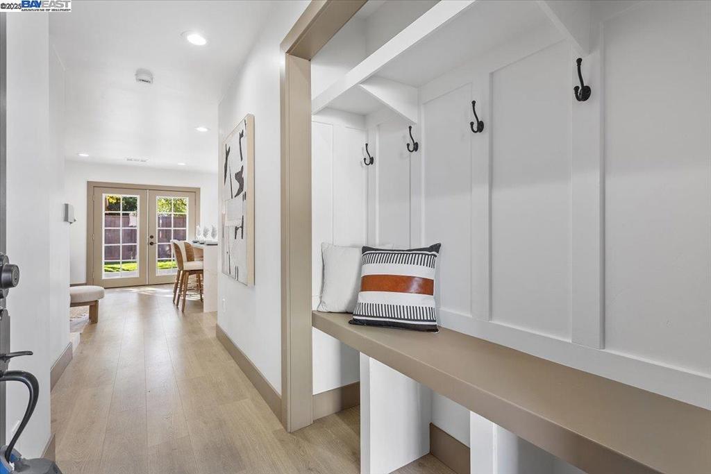 COLLEGE PARK - Residential