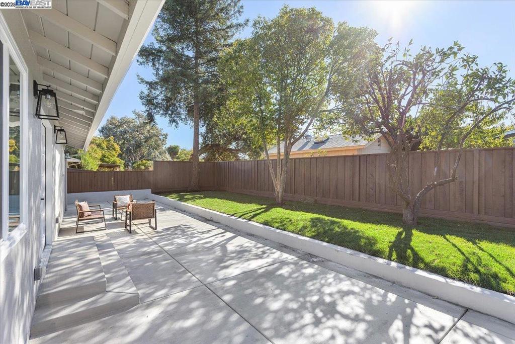 COLLEGE PARK - Residential