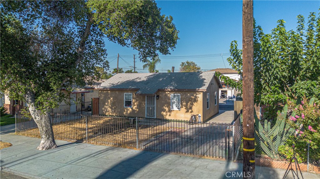 919 N Illinois Ave