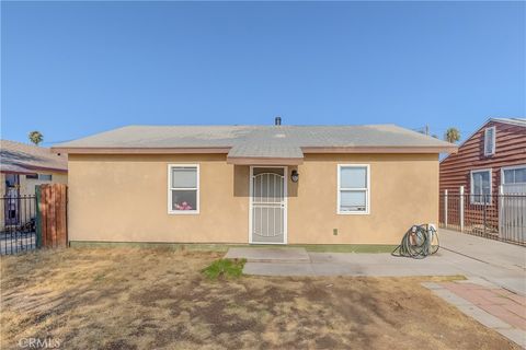 919 N Illinois Ave Colton CA 92324