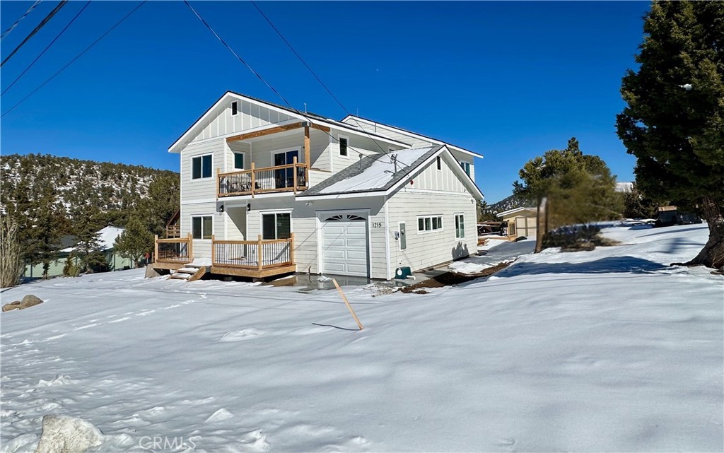 1215 Valley View Drive