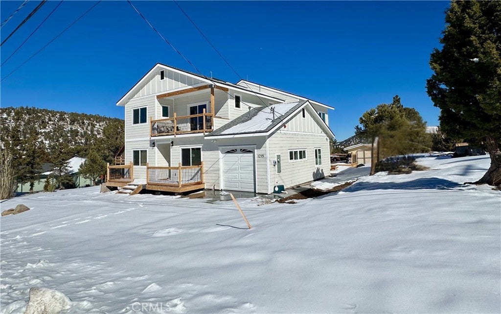 1215 Valley View Drive