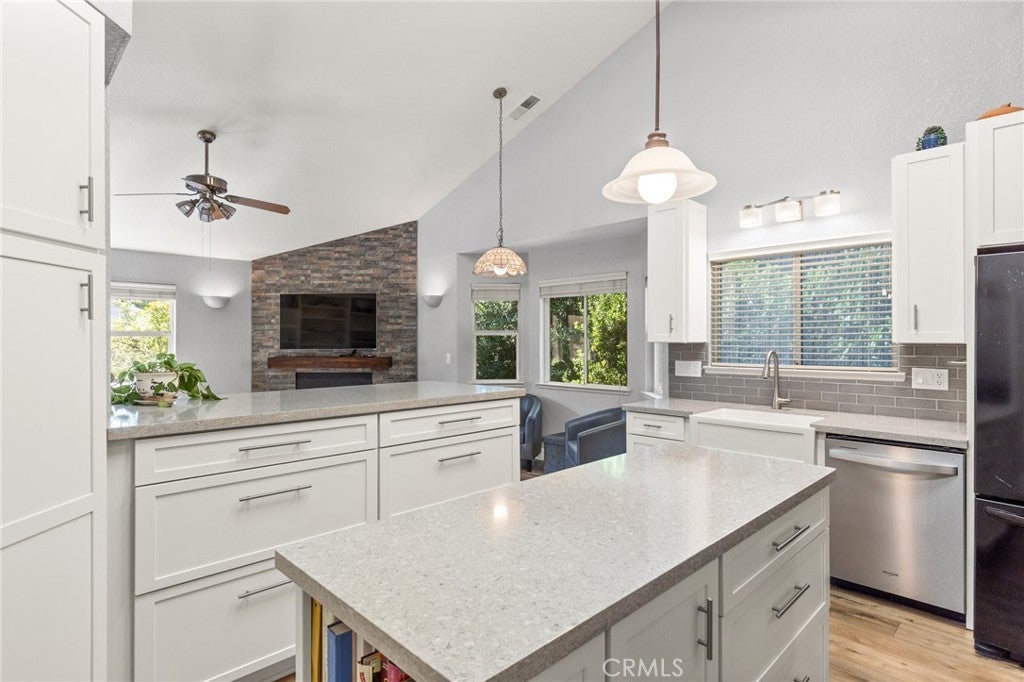 374 Brookside Drive