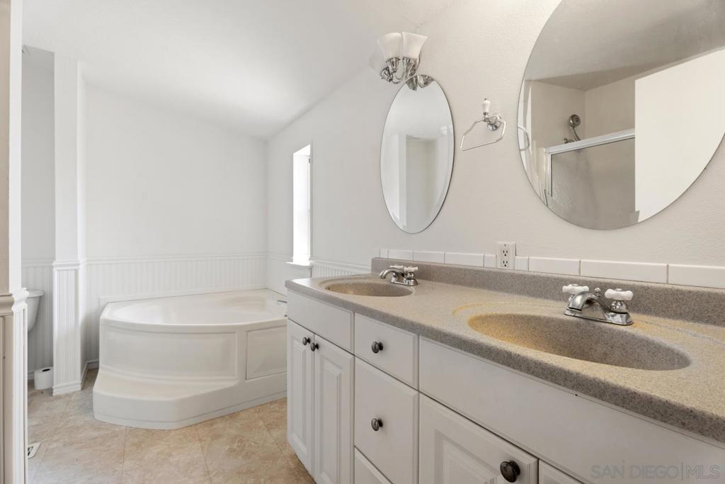 3511 Lakeview Dr