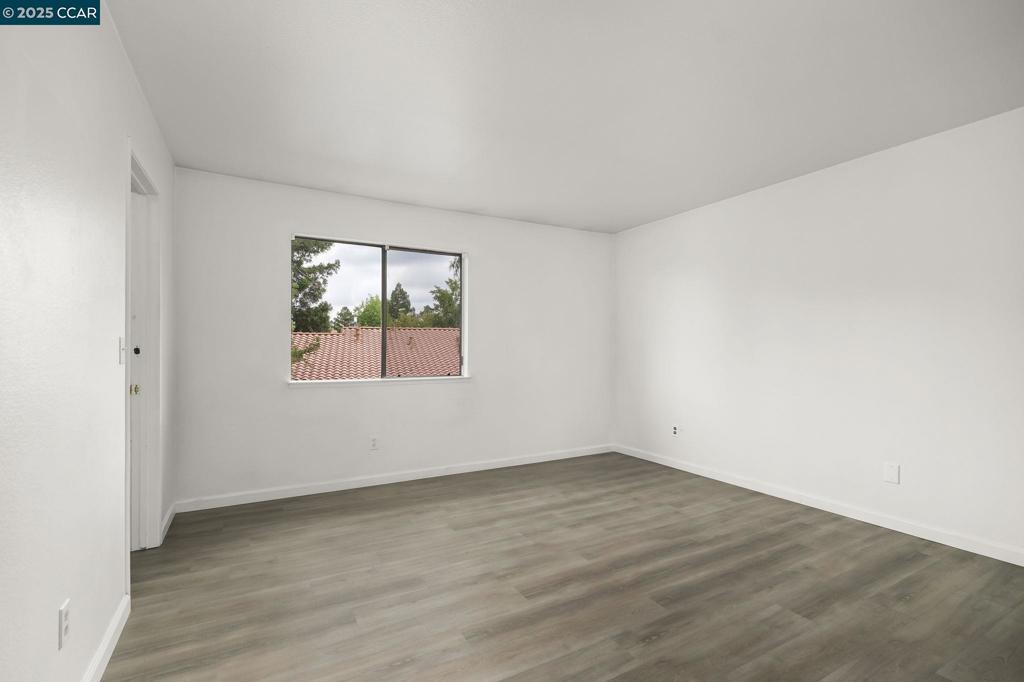 SIERRA GARDENS - Residential