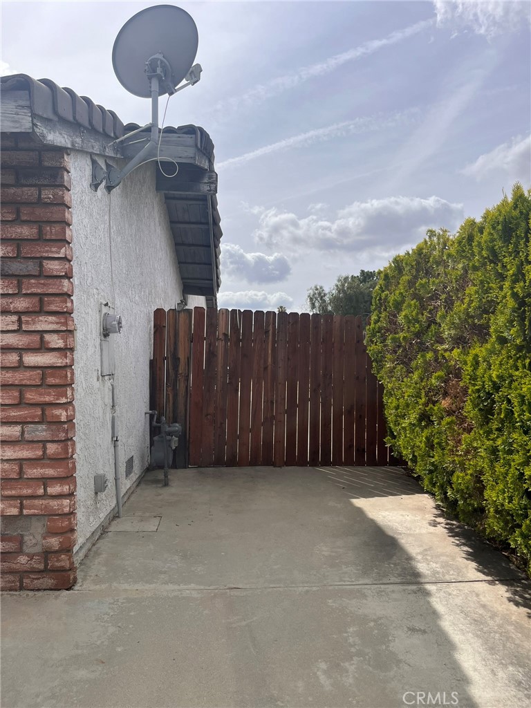 24709 Sunnyridge