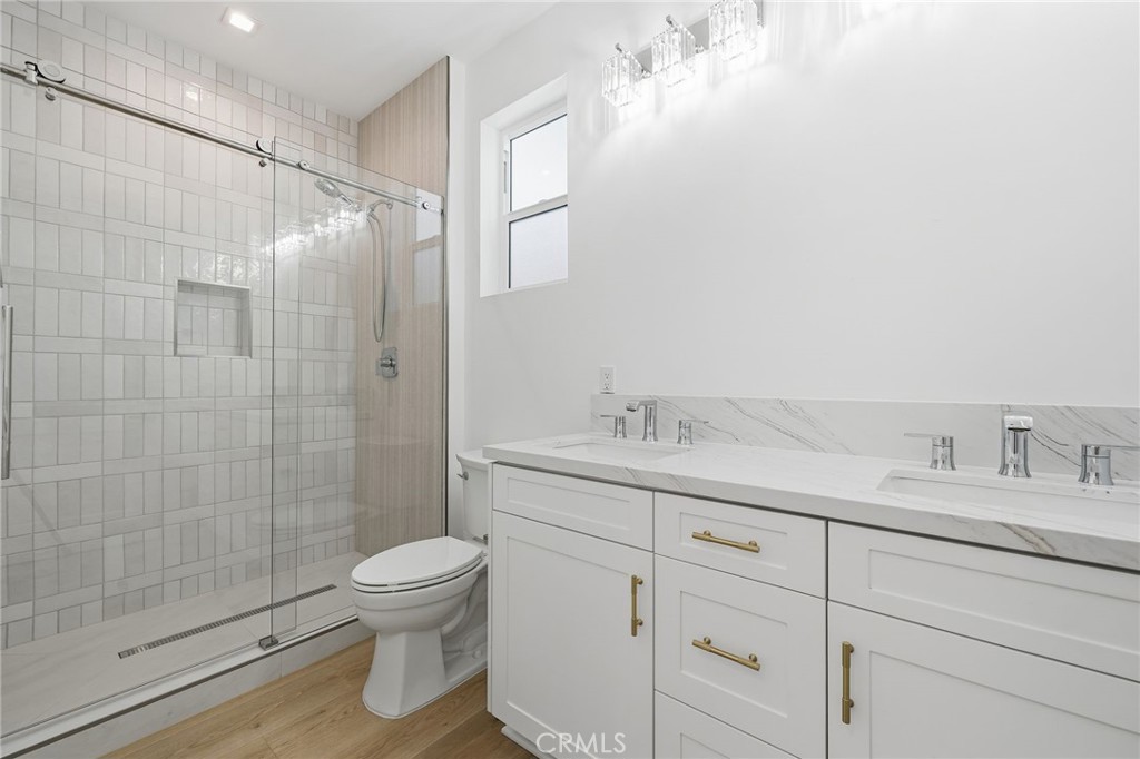 Eastside Central (ECCM) - Residential Lease