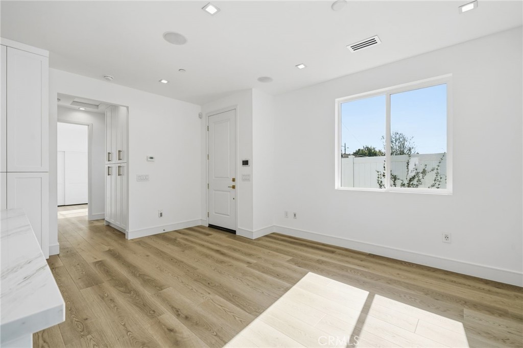 Eastside Central (ECCM) - Residential Lease