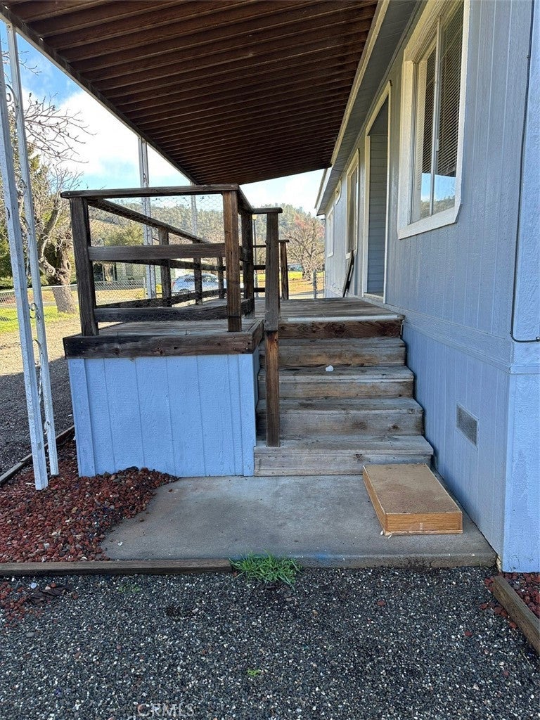13925 Walnut