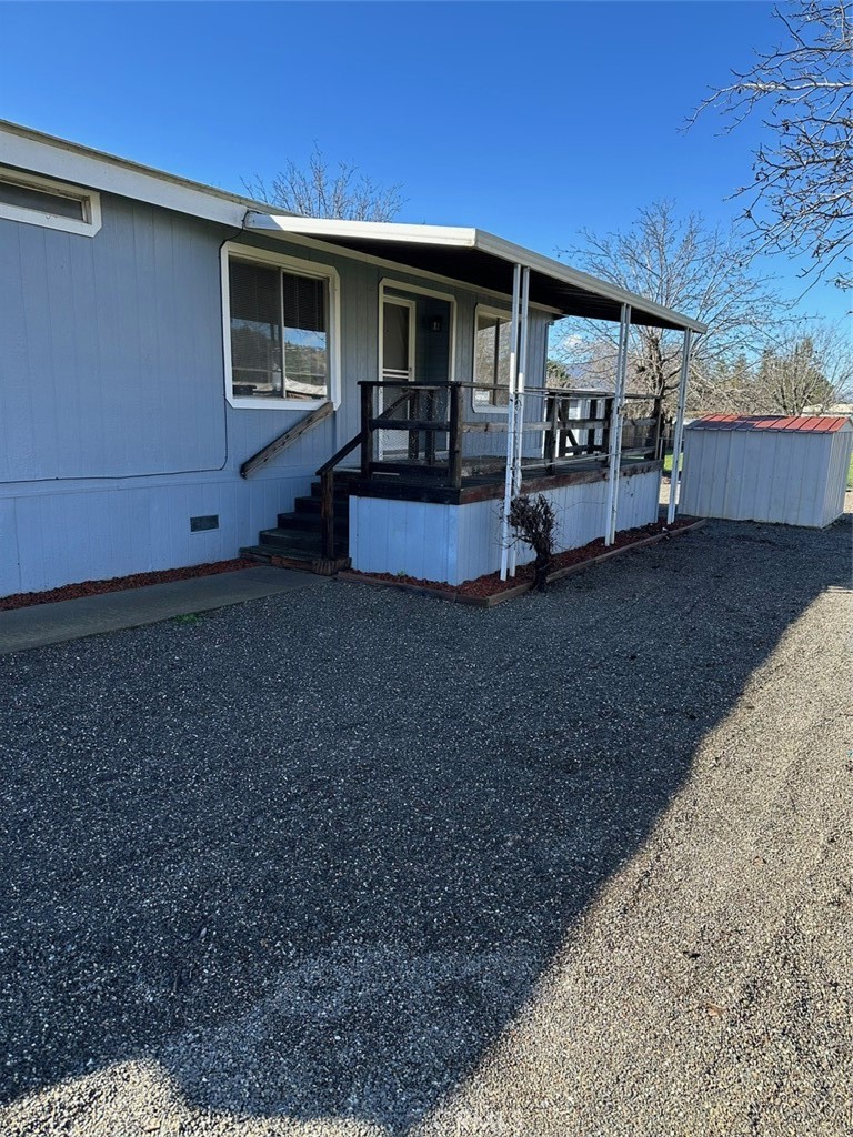 13925 Walnut
