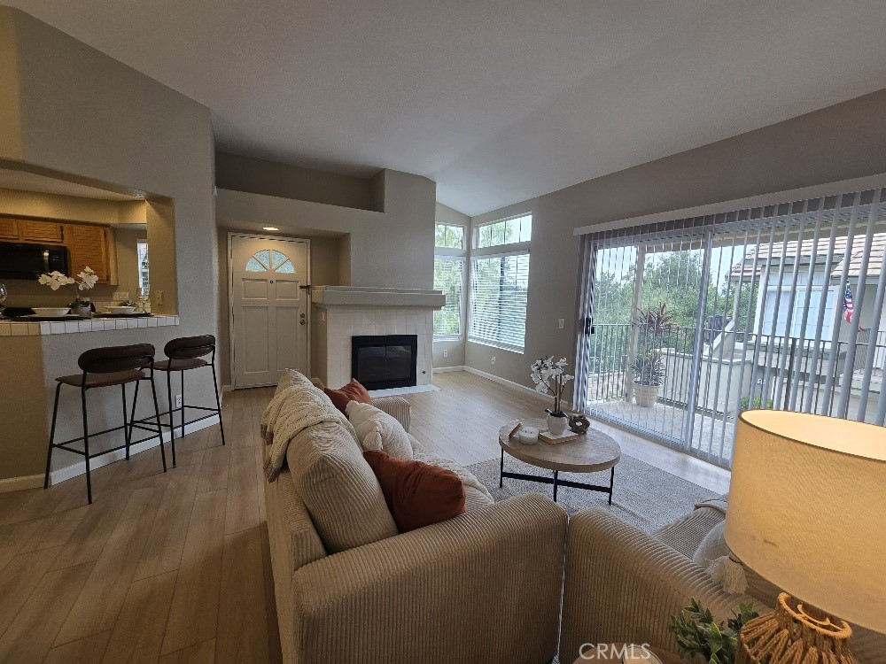 655 S Glenhurst