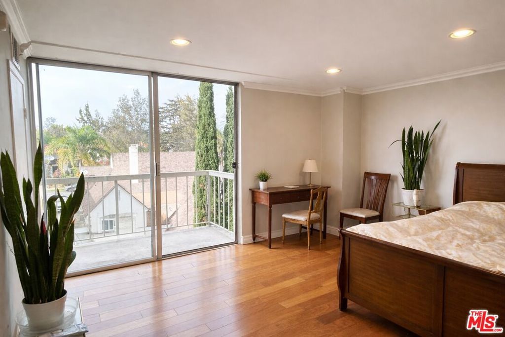 Photo of 10751 Wilshire Boulevard #607, Los Angeles, CA 90024 (MLS # 26670951)