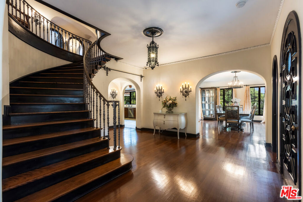 Properties 3 2086 S Oak Knoll Avenue