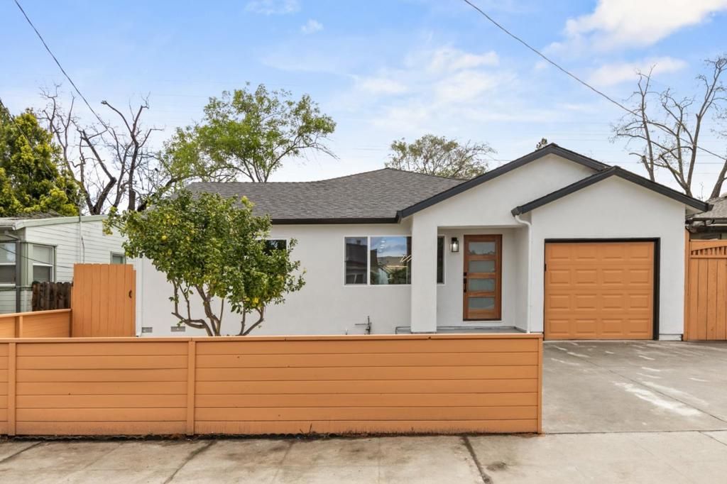 listing image 130723251309833705205