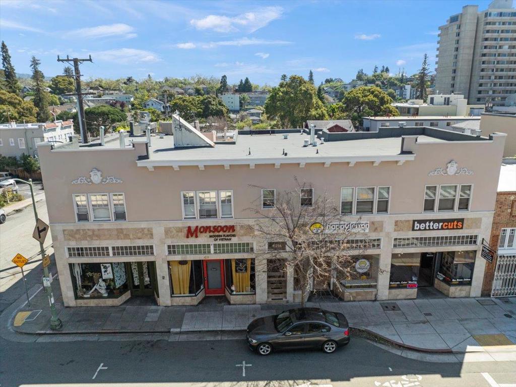 4218 Piedmont Avenue