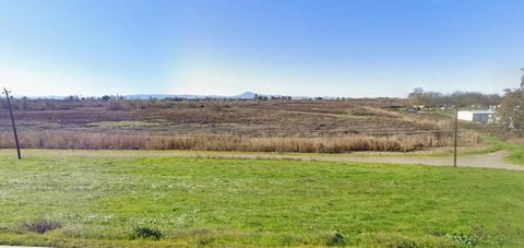 Photo of 525 Brannan Isle, Isleton, CA 95641 (MLS # ML82038151)