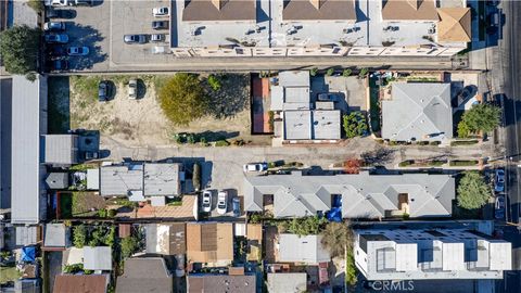 Photo of 11414 Calvert, North Hollywood, CA 91606 (MLS # SR26011032)