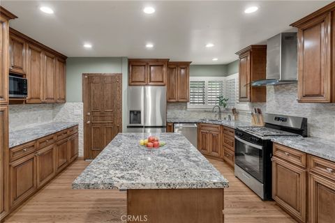 10624 S 6th Avenue Inglewood CA 90303