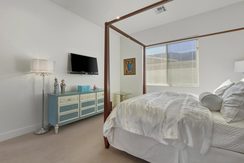 La Quinta Cove - Residential