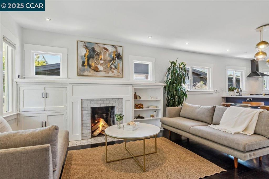 SOUTHWEST BERKELEY - Residential