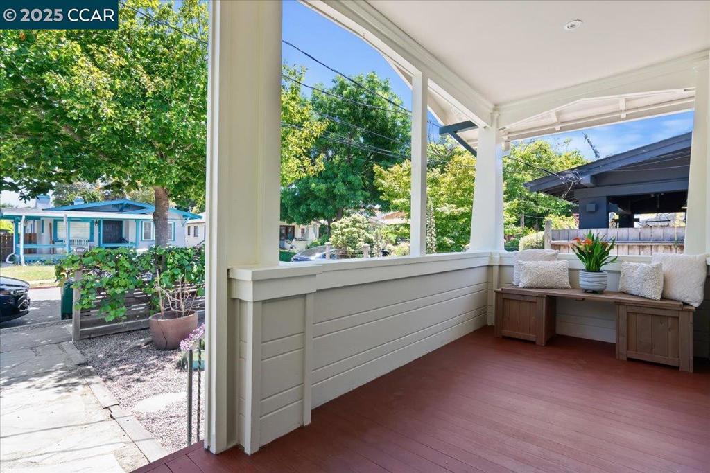 SOUTHWEST BERKELEY - Residential