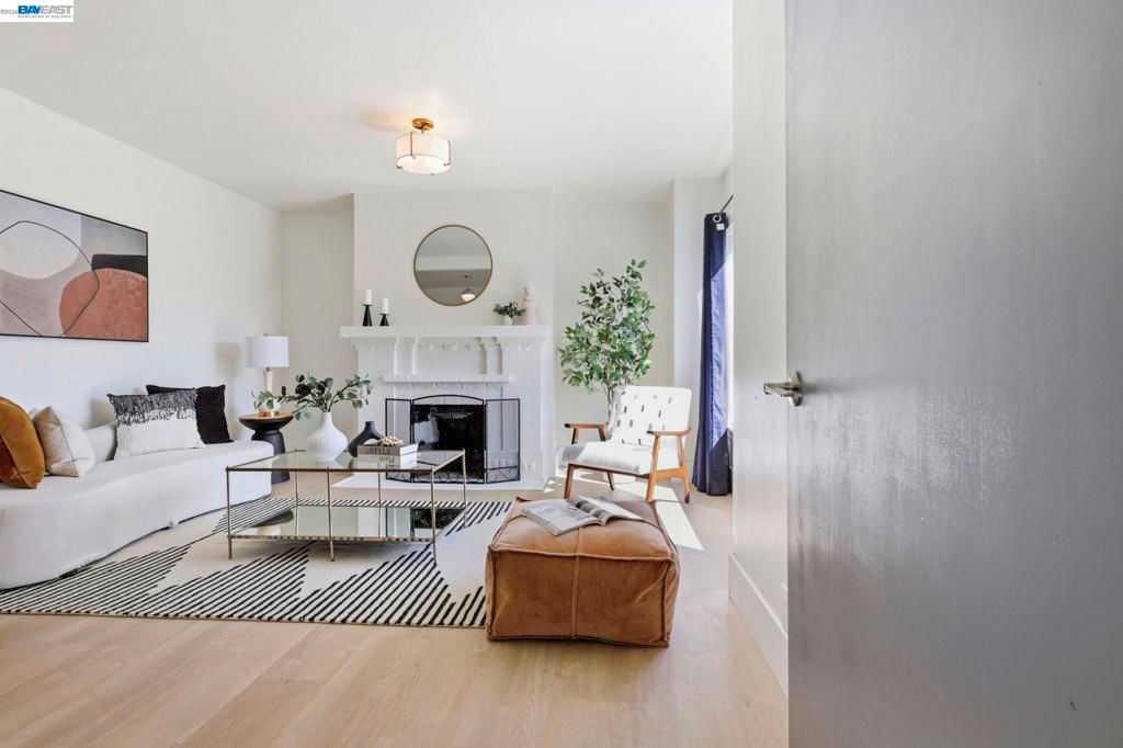 Photo of 219 Jules Ave Ave, San Francisco, CA 94112 (MLS # 41130425)