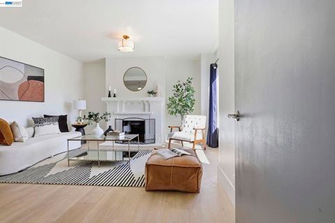 Photo of 219 Jules Ave Ave, San Francisco, CA 94112 (MLS # 41130425)