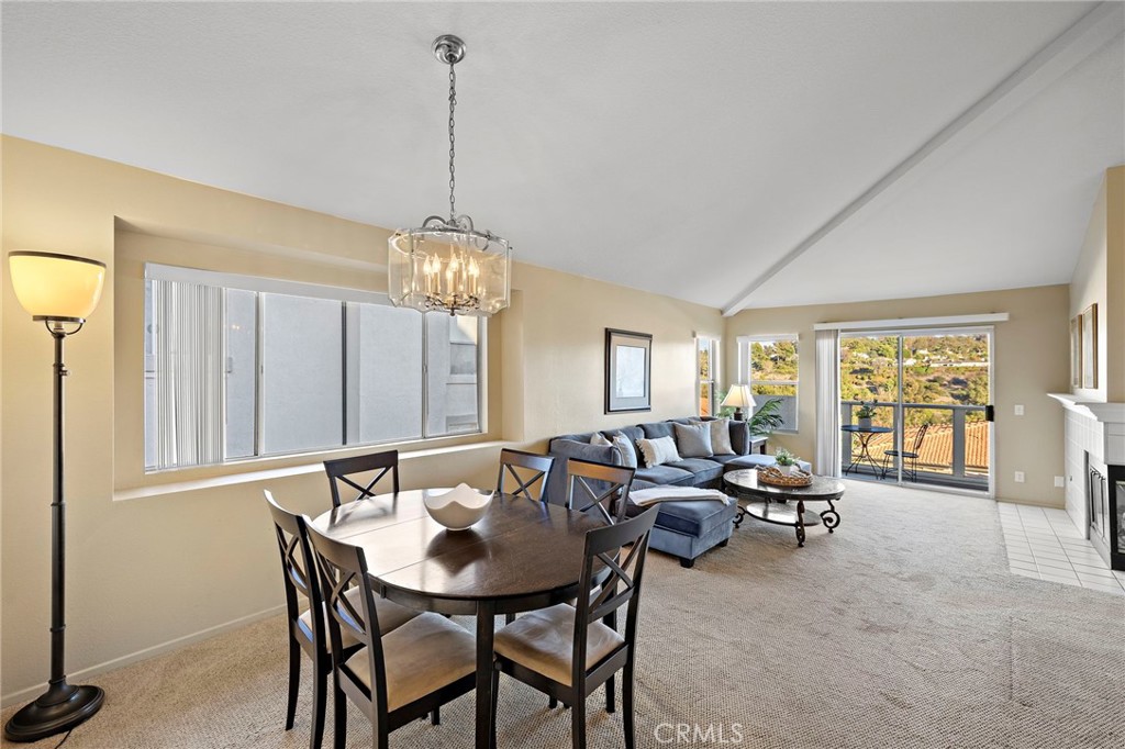 La Vista (LVIS) - Residential