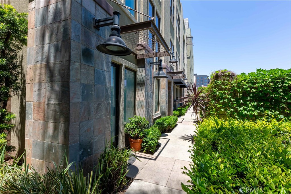Downtown Historic District - Residential Lease