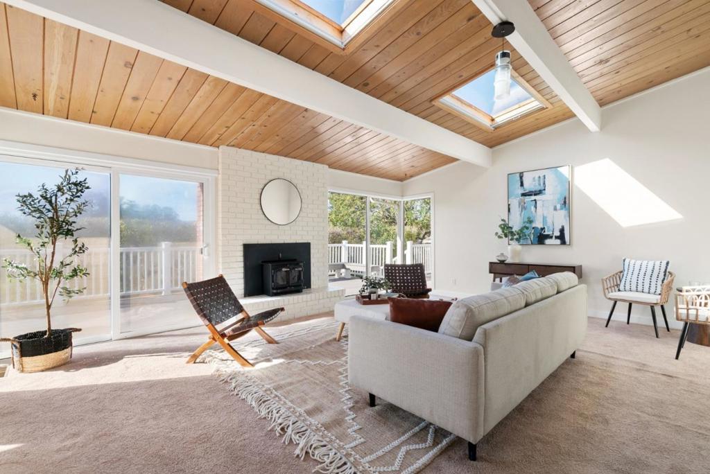 125 Dovewood Lane