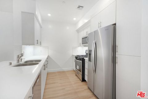 Tiny photo for 1832 S Barrington Avenue #202, Los Angeles, CA 90025 (MLS # 25616907)