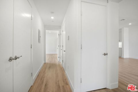 Tiny photo for 1832 S Barrington Avenue #202, Los Angeles, CA 90025 (MLS # 25616907)