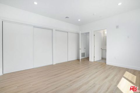 Tiny photo for 1832 S Barrington Avenue #202, Los Angeles, CA 90025 (MLS # 25616907)