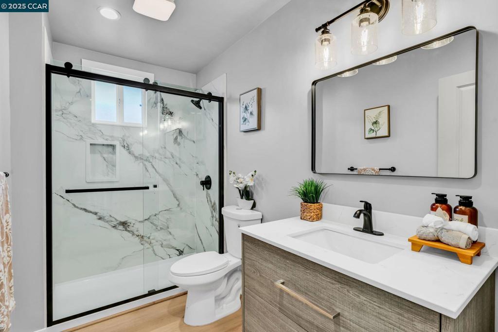 PARCHESTER VLG - Residential