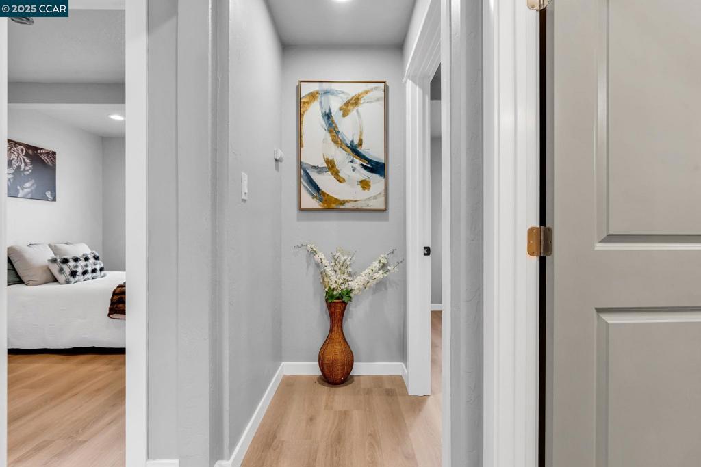 PARCHESTER VLG - Residential