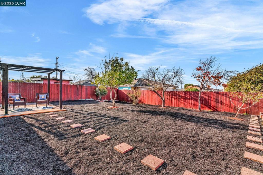 PARCHESTER VLG - Residential